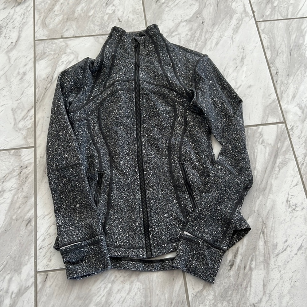 Luminesence Splatter White Define Jacket